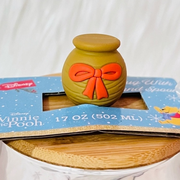 Winnie the Pooh Mug - Picture 3 of 3